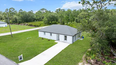 3801 20TH STREET E Alva FL