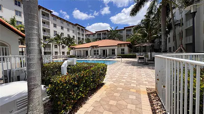 4670 NW 79th Ave 2F #2F Doral FL