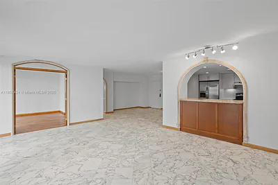 1450 Brickell Bay Dr 515 #515 Miami FL