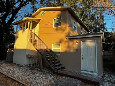 908 BEVERLY AVENUE E #E Largo FL