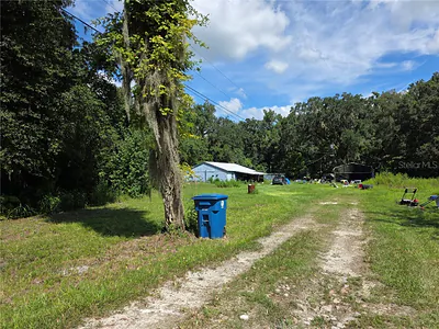 17493 LAKE LINDSEY ROAD Brooksville FL