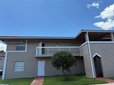 9906 Twin Lakes Dr 7-I #7-I Coral Springs FL