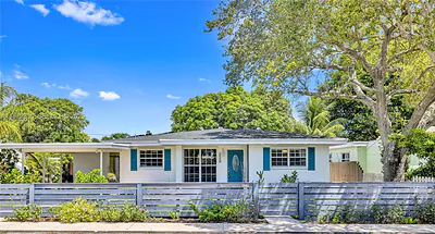 228 SW 3rd Ter Dania Beach FL
