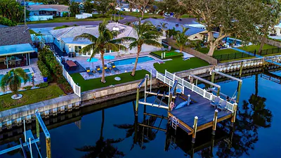 3854 42ND AVENUE S St Petersburg FL