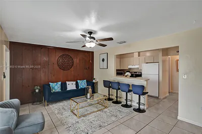 5807 SW 27th St 2 #2 West Park FL