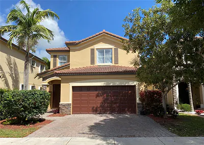 11289 NW 44th Ter . #. Doral FL