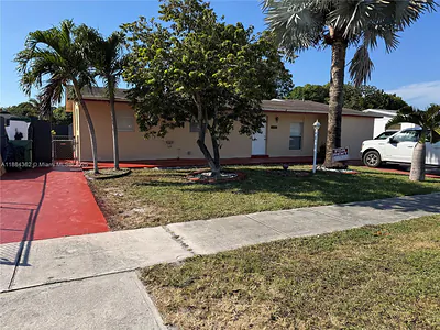 19220 NW 51st Ave 1 #1 Miami Gardens FL