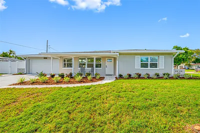 2942 63RD AVENUE S St Petersburg FL