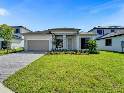 5736 SW 104th Ter Cooper City FL