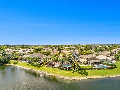 21059 SW 90th Pl Cutler Bay FL