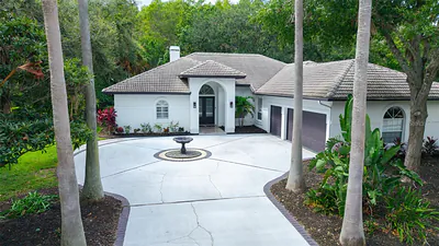 6135 SAVOY CIRCLE Lutz FL