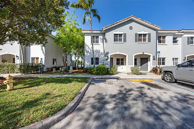 2956 SE 15th Ter Homestead FL