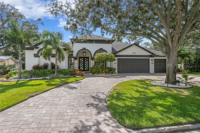 224 TOLEDO WAY NE St Petersburg FL