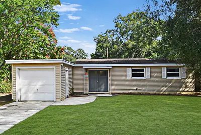 206 E LAKE BRANTLEY DRIVE Longwood FL