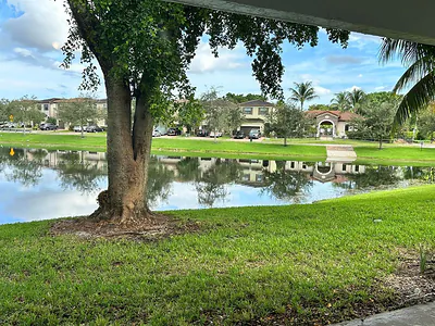 5672 Rock Island Rd 240 #240 Tamarac FL