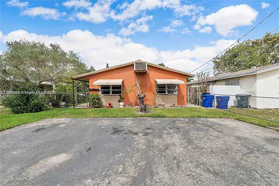 5831 Taylor St 1-2 #1-2 Hollywood FL