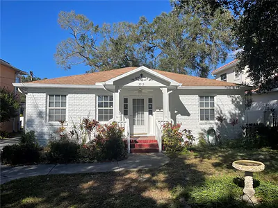 3915 W SWANN AVENUE Tampa FL