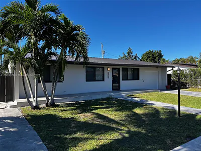 4640 SW 94th Ct Miami FL
