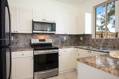 2831 SE 15th Rd 87 #87 Homestead FL