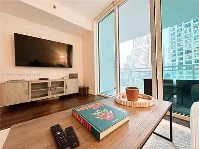 951 Brickell Ave 601 #601 Miami FL