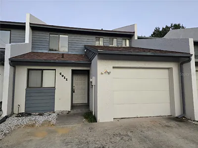 5911 IDLE FOREST PLACE Tampa FL