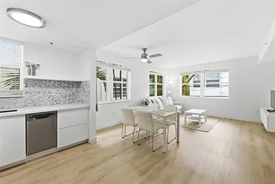 1550 Drexel Ave 207 #207 Miami Beach FL