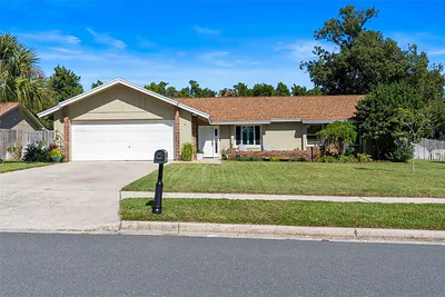 2421 JENNIFER HOPE BOULEVARD Longwood FL