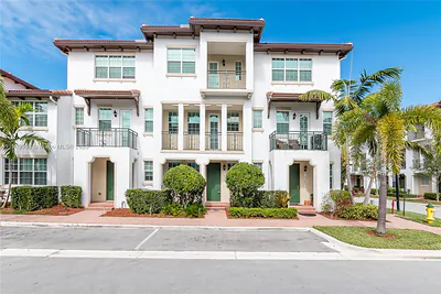 11958 SW 27th Ct Miramar FL