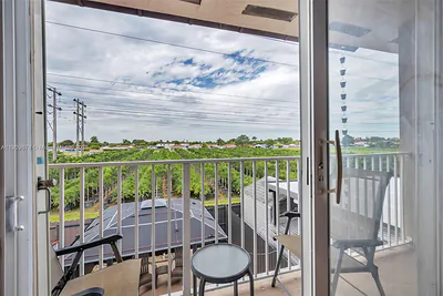 17042 SW 138th Ct Miami FL