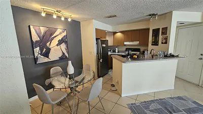 3340 N Pinewalk Dr N 1515 #1515 Margate FL