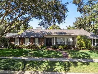 221 WHITE OAK CIRCLE Maitland FL
