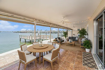 384 BOCA CIEGA POINT BOULEVARD St Petersburg FL