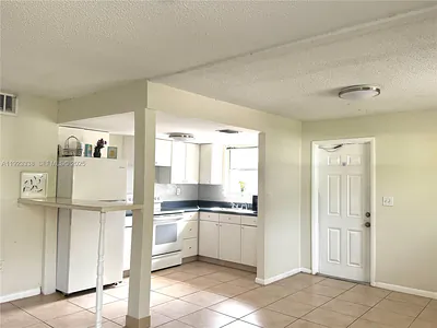 1209 N 17th Ave 1209 #1209 Hollywood FL