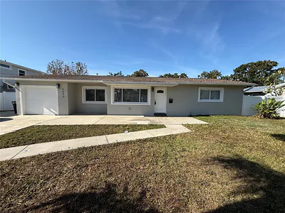 6690 17TH STREET N St Petersburg FL
