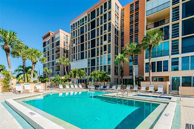 7400 SUN ISLAND DRIVE S 207 #207 South Pasadena FL