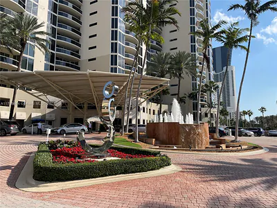 17555 Collins Ave 1906 #1906 Sunny Isles Beach FL