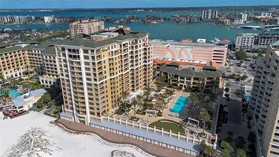 470 MANDALAY AVENUE 303 #303 Clearwater FL