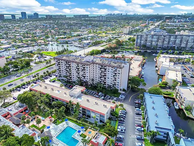 777 S Federal Hwy RP405 #RP405 Pompano Beach FL