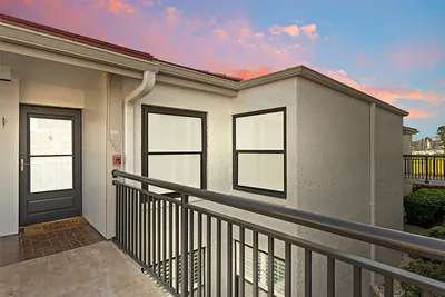 6210 SUN BOULEVARD 206 #206 St Petersburg FL