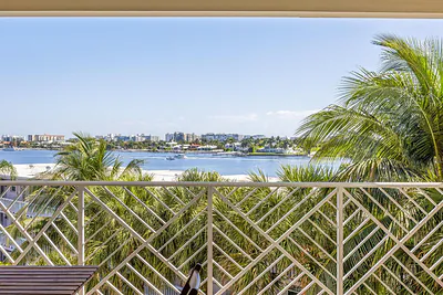 309 E Ocean Avenue 302, Lantana, FL 33462 #302 Lantana FL