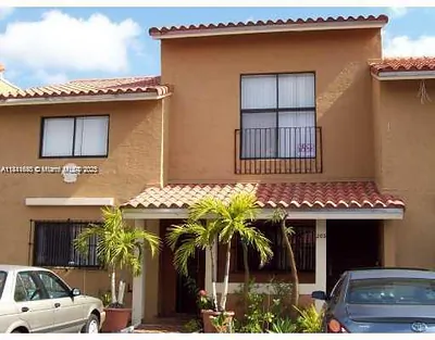 2740 W 62nd Pl 202 #202 Hialeah FL