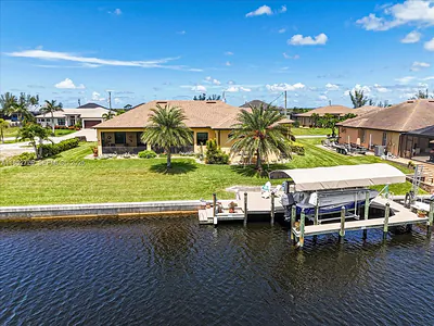 413 NW 39TH AVE Cape Coral FL