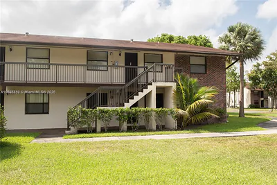 6040 Shakerwood Cir 208 #208 Tamarac FL