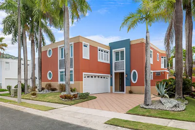Via Del Sol URB. HACIENDA SAN JOSE 64 #64 Caguas PR
