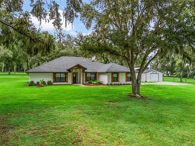 5759 C 575 Bushnell FL