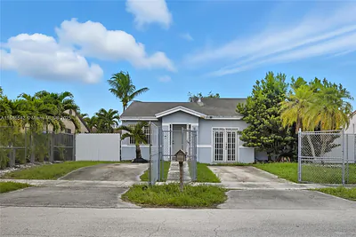12753 SW 265th Ter Homestead FL
