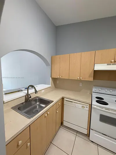2921 SE 13th Rd 202-39 #202-39 Homestead FL