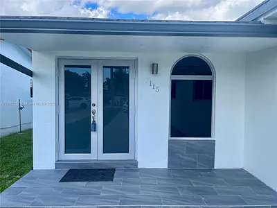 7113 SW 21st St 7115 #7115 Miami FL
