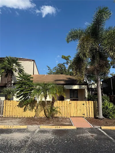 2647 SURREY COURT 2647 #2647 Kissimmee FL