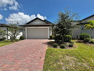 2248 TREASURE HILL STREET Minneola FL